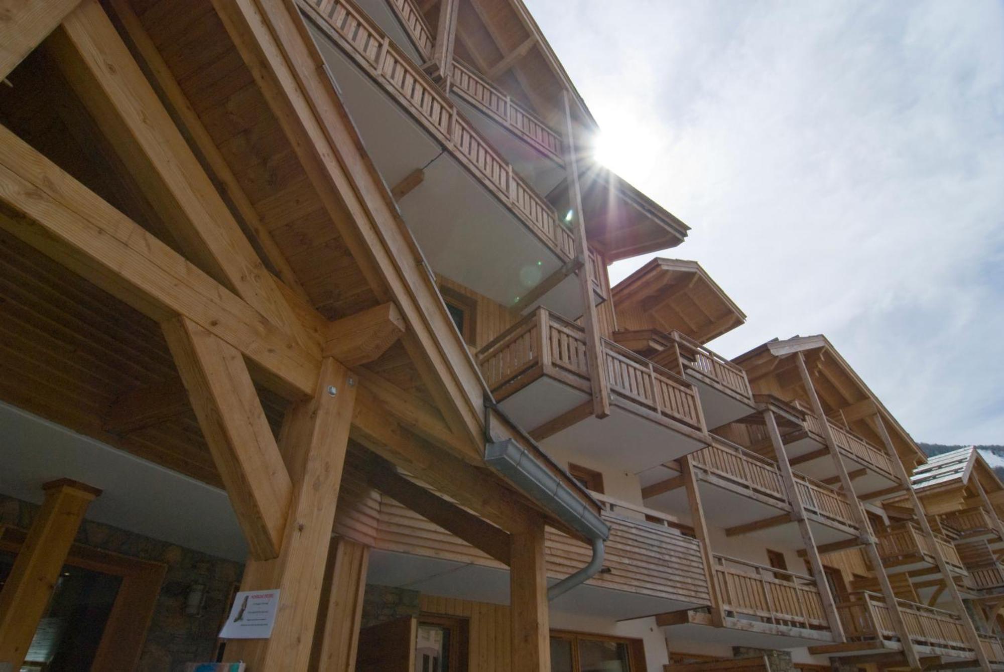 Madame Vacances Residence Le Parc Des Airelles Les Orres Kültér fotó